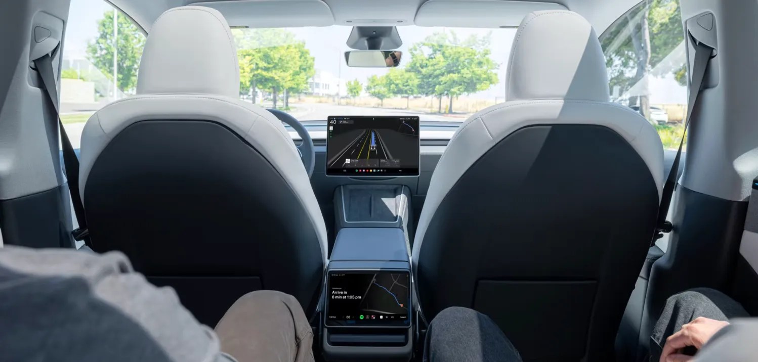 Tesla-Robotaxi-hero