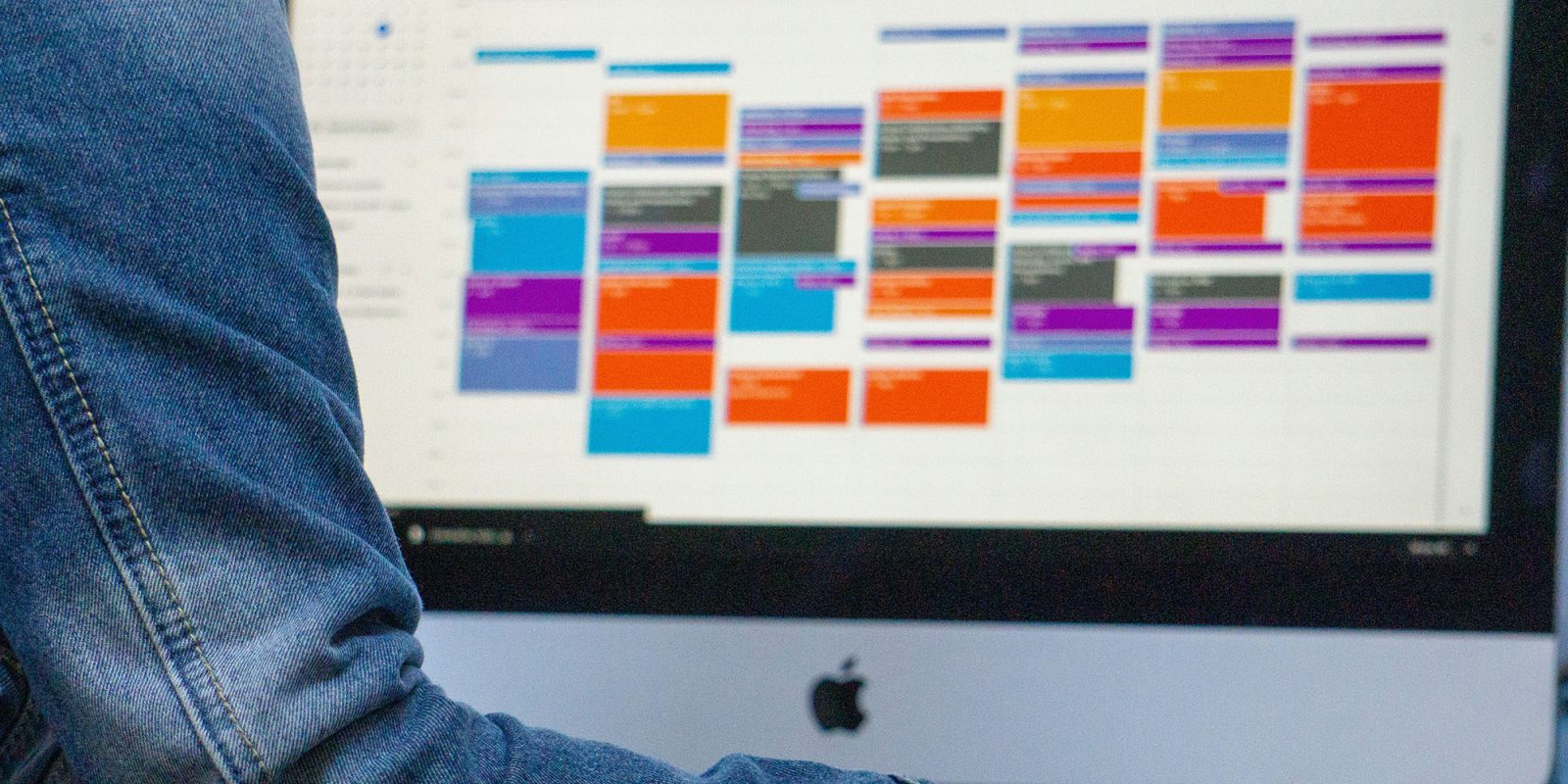 Why I use Apple Calendar and not a to-do list as my task manager | The photo shows the Calendar app open on an iMac