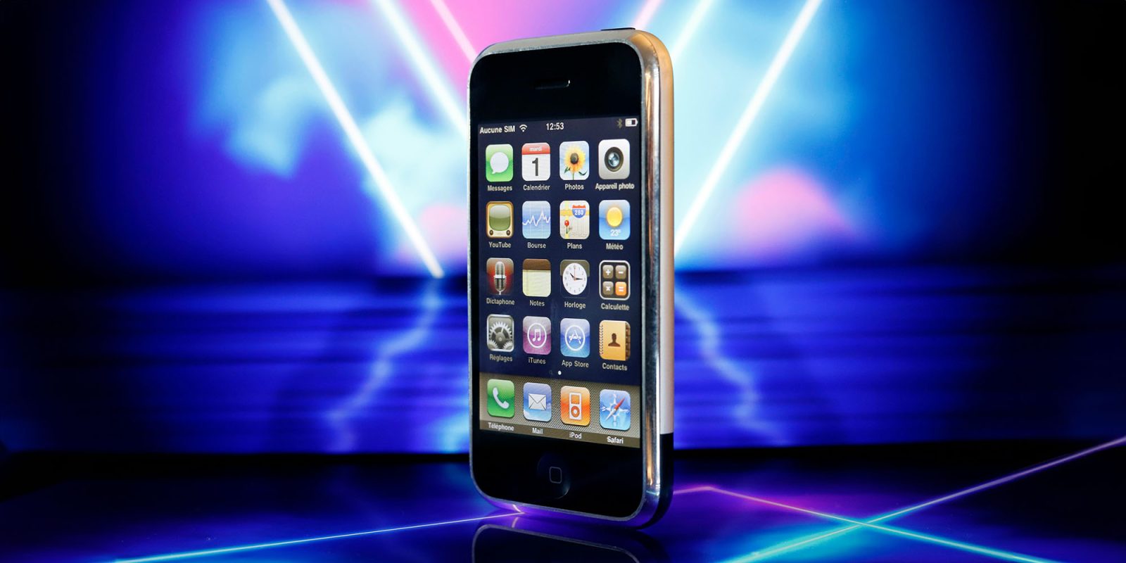 AI awaiting its iPhone moment | Original iPhone shown